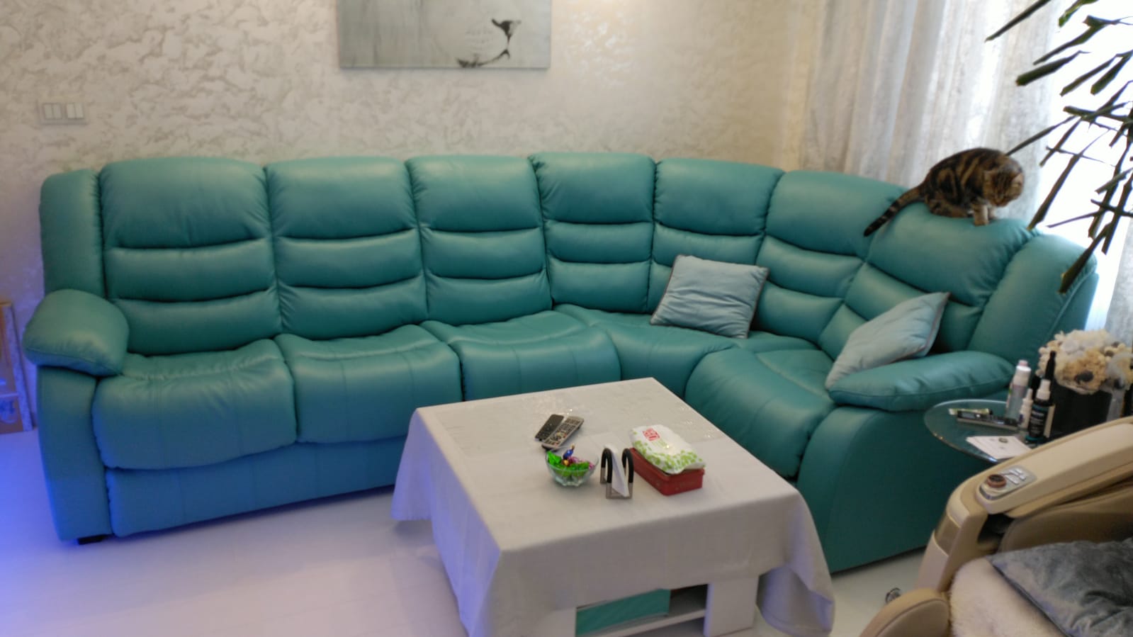 Перетяжка дивана на дому. Верхнеуральск